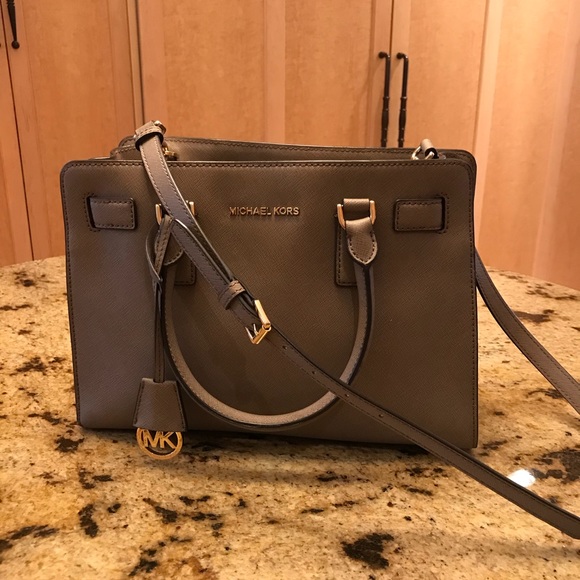 Michael Kors Satchel - Picture 2 of 6